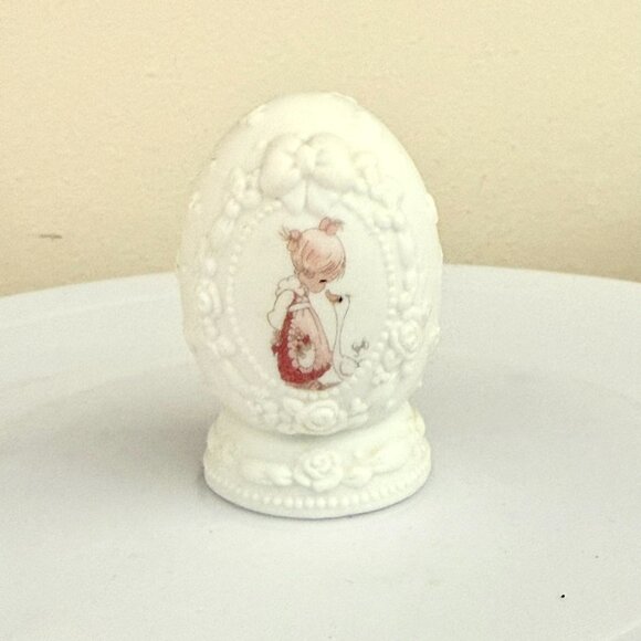 Vintage Precious Moments 1997 Make A Joyful Noise Porcelain Egg Figurine - Picture 1 of 7